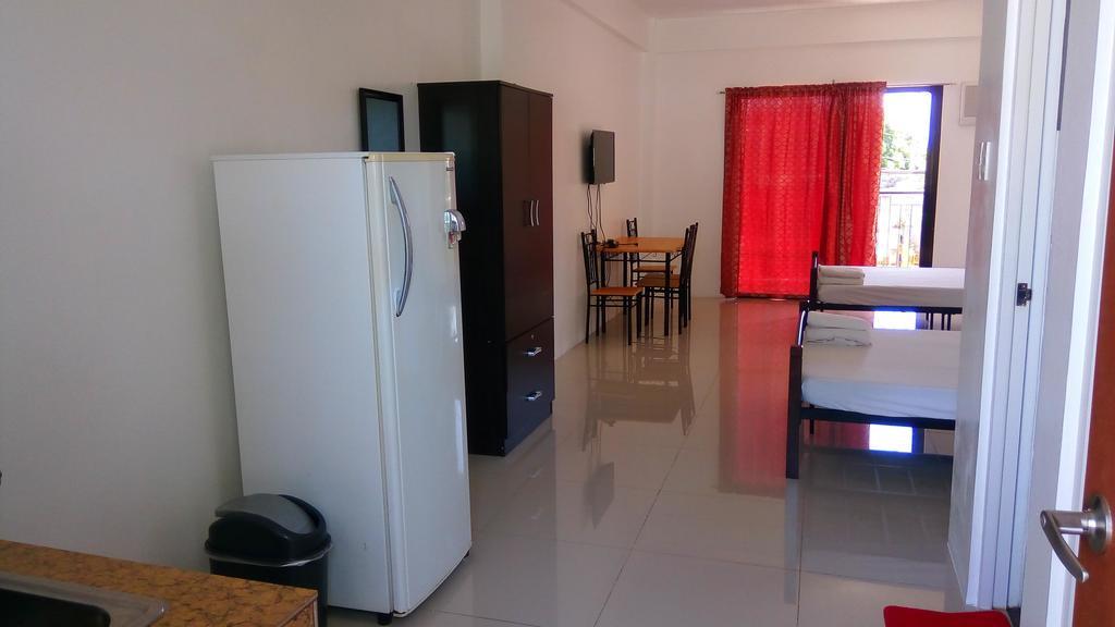 The Palines Apartment Hotel San Pedro  Rum bild